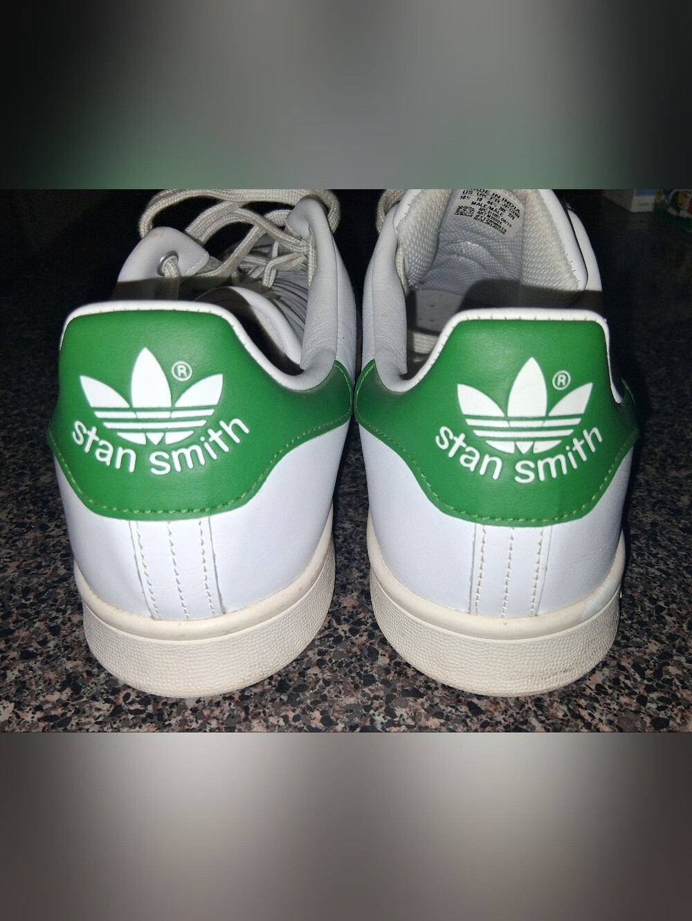 Stan Smith Adidas Mens 10½. White / Green Accent. Nice Pre-owned